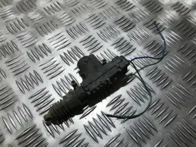 Peça sobressalente para automóvel em segunda mão motor de fechadura central mala por audi 80 b4 avant (8c5) 1.9 tdi referências oem iam 