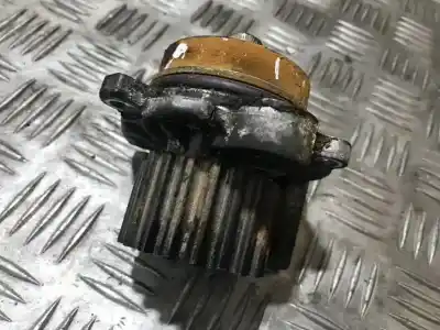Автозапчастина б/у водяна бомба для audi a4 b6 (8e2) 1.9 tdi посилання на oem iam 038121019e  