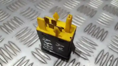 Second-hand car spare part switch for audi a4 avant (b5) 1.9 tdi oem iam references 4d0941563  