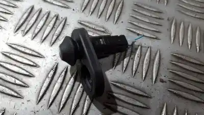 Peça sobressalente para automóvel em segunda mão trocar por toyota auris 2.2 d-cat referências oem iam 