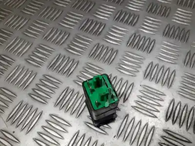 Автозапчасти б/у выключатель за saab 9-5 (ys3e) 3.0 tid ссылки oem iam 4409223  