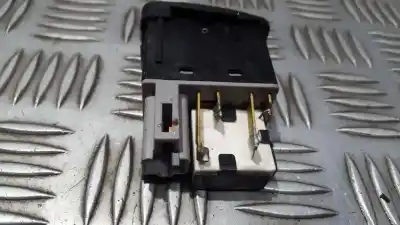 Second-hand car spare part switch for toyota corolla 1.3 16v oem iam references 2652c43  265-2c43