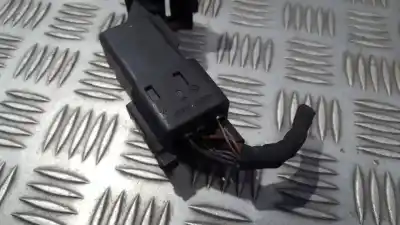 Автозапчастина б/у коробка передігрів для volkswagen jetta (1k2) 2.0 tdi посилання на oem iam 0522120505  03g907282a, 1143611