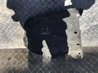 Автозапчастина б/у пластикler для volkswagen jetta (1k2) 2.0 tdi посилання на oem iam 1k5825215b