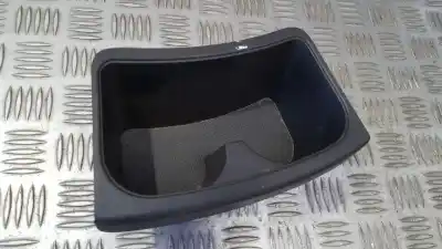 Pezzo di ricambio per auto di seconda mano plastica per nissan note (e11e) 1.4 cat riferimenti oem iam 689309u100