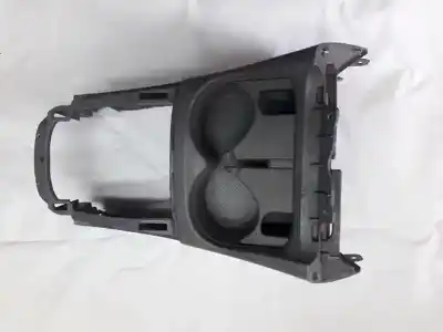 Автозапчастина б/у пластика для toyota rav 4 (a2) 2.0 d-4d executive 4x4 (2003->) посилання на oem iam 5562042020