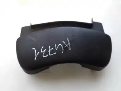 Pezzo di ricambio per auto di seconda mano modanatura anteriore per peugeot 206 1.9 d -wjy riferimenti oem iam indd03