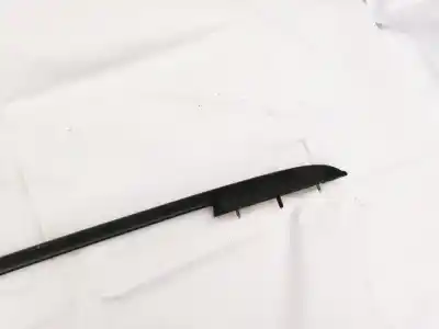 Pezzo di ricambio per auto di seconda mano plastica per kia sorento 2.5 crdi ex riferimenti oem iam 867883e000  