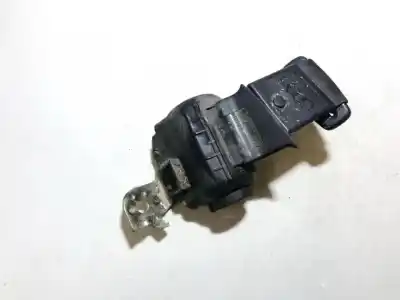 Pezzo di ricambio per auto di seconda mano cintura di sicurezza posteriore centrale per audi a4 avant (b5) 1.9 tdi riferimenti oem iam 4a0857713  
