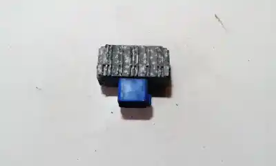 Second-hand car spare part glow plug for opel astra h caravan 1.9 cdti oem iam references 51299014b  55353011