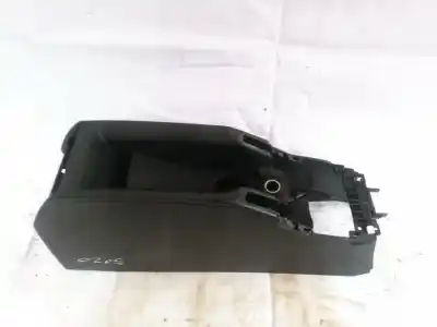 Pièce détachée automobile d'occasion ACCOUDOIR CENTRAL pour OPEL ZAFIRA, B 2008.01 - 2011.10 FACELIFT  Références OEM IAM 13144422  