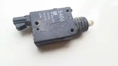 Peça sobressalente para automóvel em segunda mão motor de fechadura central mala por opel vectra b caravan 2.0 dti referências oem iam 90460062