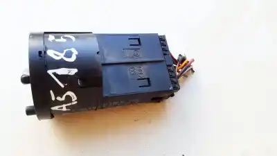 Автозапчасти б/у управление светом за skoda octavia combi (1u5) 1.9 tdi ссылки oem iam 3b0941531a  04052001 Автозапчасти б/у управление светом за skoda octavia combi (1u5) 1.9 tdi ссылки oem iam 3b0941531a  04052001