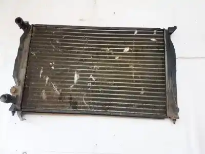 Автозапчастина б/у водяний радіатор для audi a4 avant (b5) 1.8 посилання на oem iam 
