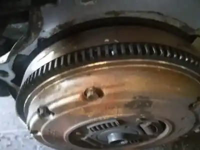 Автозапчастина б/у комплект зцеплення для audi a3 (8l) 1.6 посилання на oem iam 027105273d  03059