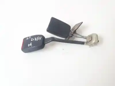 Автозапчасти б/у крюк для ремня задний правый за audi a4 avant (b5) 1.8 ссылки oem iam 8d0857739