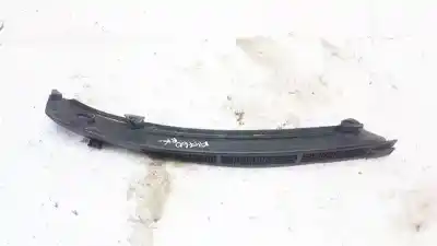 Peça sobressalente para automóvel em segunda mão Grelha Torpedo Curcuvan por AUDI 80/90 (893) 1.9 Diesel (1Y) Referências OEM IAM 893819403  