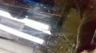 Peça sobressalente para automóvel em segunda mão vidro de custódia triangular traseiro esquerdo por fiat ulysse (179) 2.2 jtd dynamic referências oem iam   