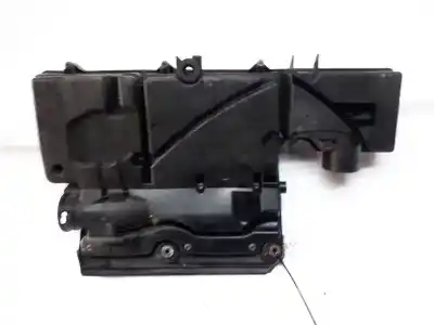 Second-hand car spare part engine cover for mazda 2 (dy) 1.4 oem iam references 3m719600ac  3m71-9600-ac