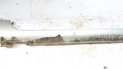 Peça sobressalente para automóvel em segunda mão embaladeira lado direito (corte) por kia carnival 2.9 crdi cat referências oem iam 877644d200