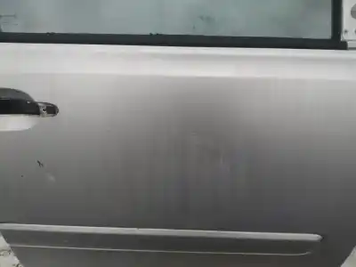 Peça sobressalente para automóvel em segunda mão plásticos por kia carnival 2.9 crdi cat referências oem iam 