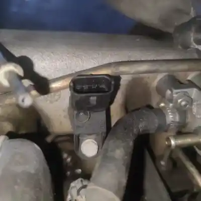 Pezzo di ricambio per auto di seconda mano sensore di pressione per fiat marea weekend (185) 1.9 jtd cat riferimenti oem iam 0281002215