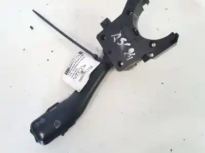 Second-hand car spare part indicator switch for volkswagen passat variant (3b5) 1.9 tdi oem iam references 8l0953513j  202.854