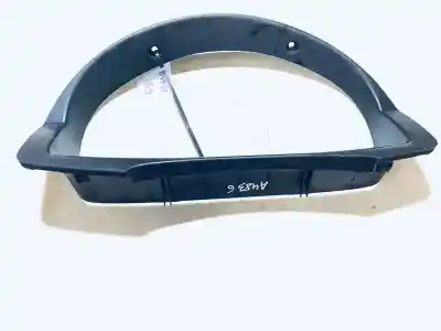 Peça sobressalente para automóvel em segunda mão molduras frontais por hyundai getz (tb) 1.3 básico referências oem iam 848301c000