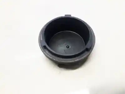 Peça sobressalente para automóvel em segunda mão plásticos por kia carnival 2.9 crdi cat referências oem iam 