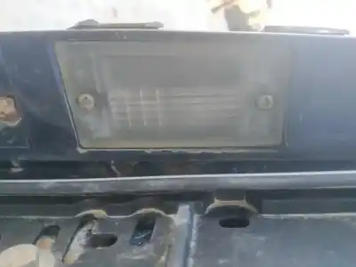 Second-hand car spare part Licence Plate Light for KIA CARENS 2.0 CRDi EX Monovolumen OEM IAM references   