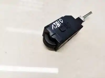 Автозапчастина б/у вимикач для mitsubishi space star (dg0) 1.9 di-d cat посилання на oem iam mr114072