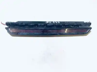 Second-hand car spare part central brake light for volkswagen passat variant (3b5) 1.9 tdi oem iam references s302e1531