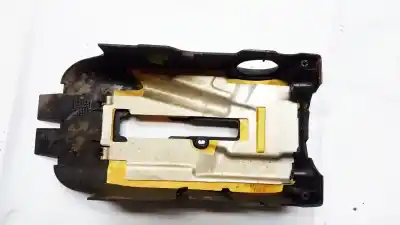 Pezzo di ricambio per auto di seconda mano plastica per audi a2 (8z) 1.4 16v riferimenti oem iam 8z0953512a  