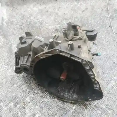 Peça sobressalente para automóvel em segunda mão caixa de velocidades por chrysler pt cruiser (pt) 2.2 crd touring referências oem iam p04668909ae