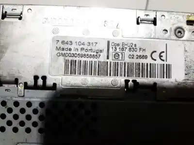 Second-hand car spare part audio system / radio cd for opel corsa c 1.2 16v cat (z 12 xep / lb4) oem iam references 7643104317  13167830fh