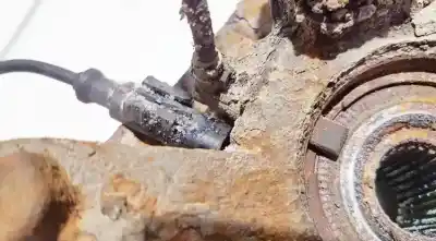 Peça sobressalente para automóvel em segunda mão sensor abs por fiat idea (135) 1.3 16v jtd 16v dynamic plus (10.2005->) referências oem iam se4104