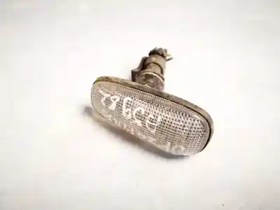 Peça sobressalente para automóvel em segunda mão farolim do lado direito por opel zafira a 1.8 16v referências oem iam 90560403