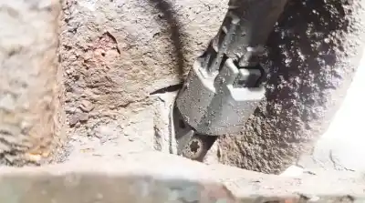 Second-hand car spare part abs sensor for ford kuga (cbv) 2.0 tdci cat oem iam references 