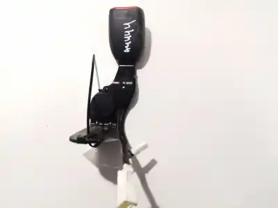Автозапчастина б/у центральний задній гачок для honda cr-v (re) 2.2 dtec cat посилання на oem iam a82455