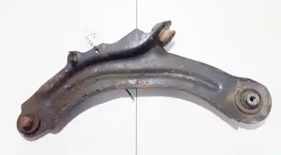 Tweedehands auto-onderdeel linker onderste ophang arm voor renault scenic ii 1.6 16v oem iam-referenties 8200298454