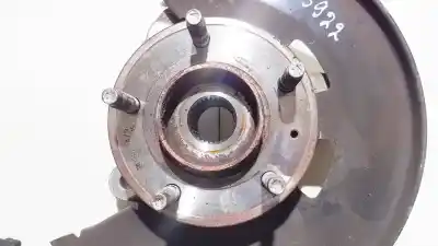 Pièce détachée automobile d'occasion moyeu de roue avant gauche pour opel astra j lim. 1.6 cdti dpf références oem iam 13583479