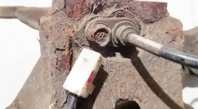 Pièce détachée automobile d'occasion capteur abs pour hyundai i30 1.6 crdi cat références oem iam 599102h300