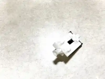 Second-hand car spare part plastics for toyota corolla (e11) 2.0 d-4d linea sol oem iam references   