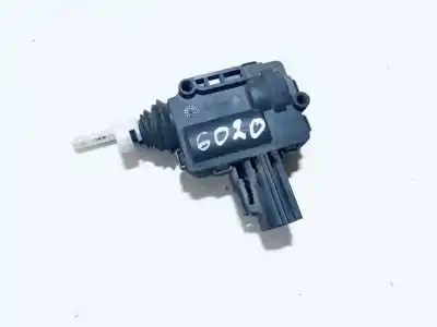 Peça sobressalente para automóvel em segunda mão motor de fechadura central mala por ford focus turnier (cb4) 1.6 16v cat referências oem iam 