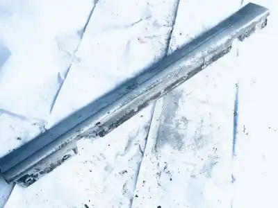 Peça sobressalente para automóvel em segunda mão embaladeira lado esquerdo (corte) por bmw 3-series, e90 / e91 / e93 2005.02 - 2009.01 320 d 120kw 2005.01 - 2011.12 referências oem iam 