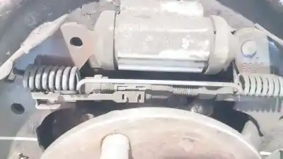 Pezzo di ricambio per auto di seconda mano pezzi vari per ford focus turnier (cb4) 1.6 16v cat riferimenti oem iam   