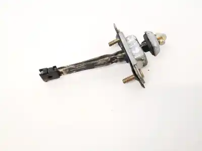 Second-hand car spare part hinge for mazda 323 1.5 g 16v/25 (egi dohc) oem iam references   