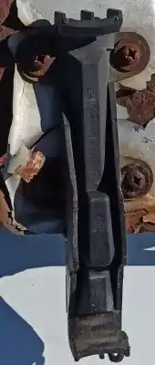 Second-hand car spare part front bumper reinforcement for audi 80 (811/813) 1.8 oem iam references 