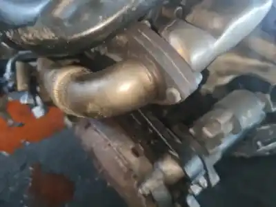 Автозапчасти б/у выхлопной коллектор за volkswagen passat variant (3b6) 2.5 v6 tdi ссылки oem iam 059253033c  
