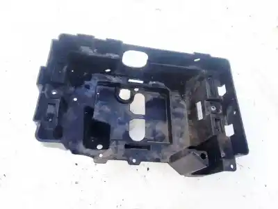 Second-hand car spare part medium for opel meriva b 1.7 16v cdti oem iam references 13312806  
